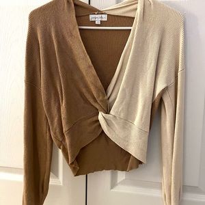Two tone deep v sweater
